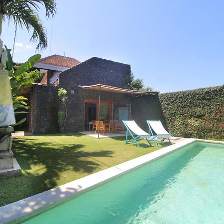 The Apartments Canggu Exterior photo