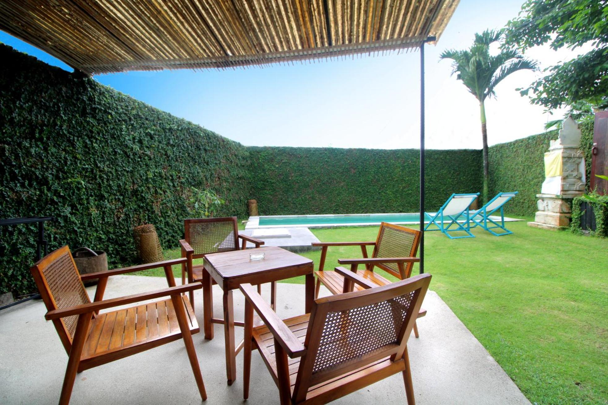 The Apartments Canggu Exterior photo
