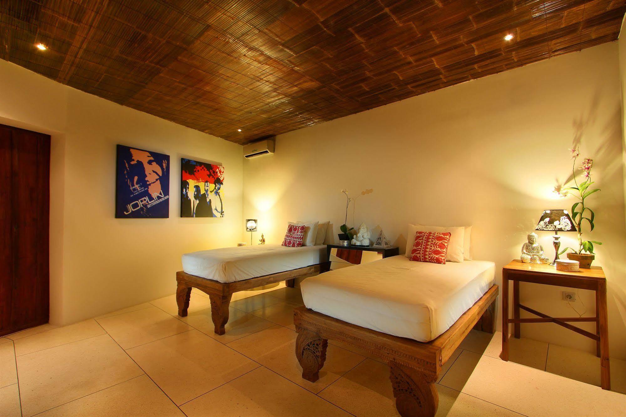 The Apartments Canggu Exterior photo