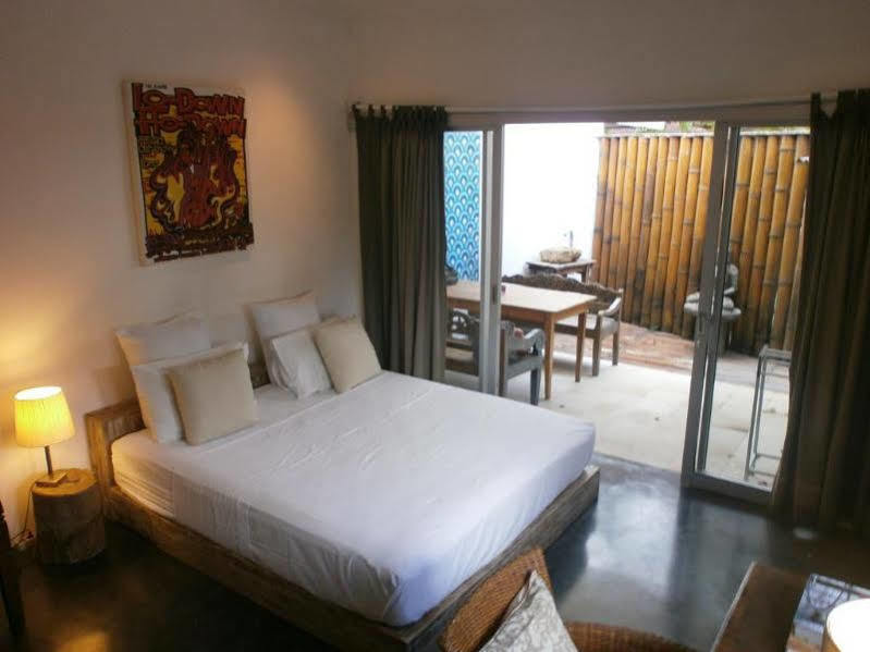 The Apartments Canggu Exterior photo